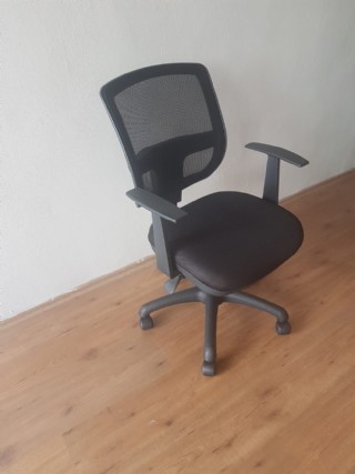 Döner Ofis Sandalyesi Siyah